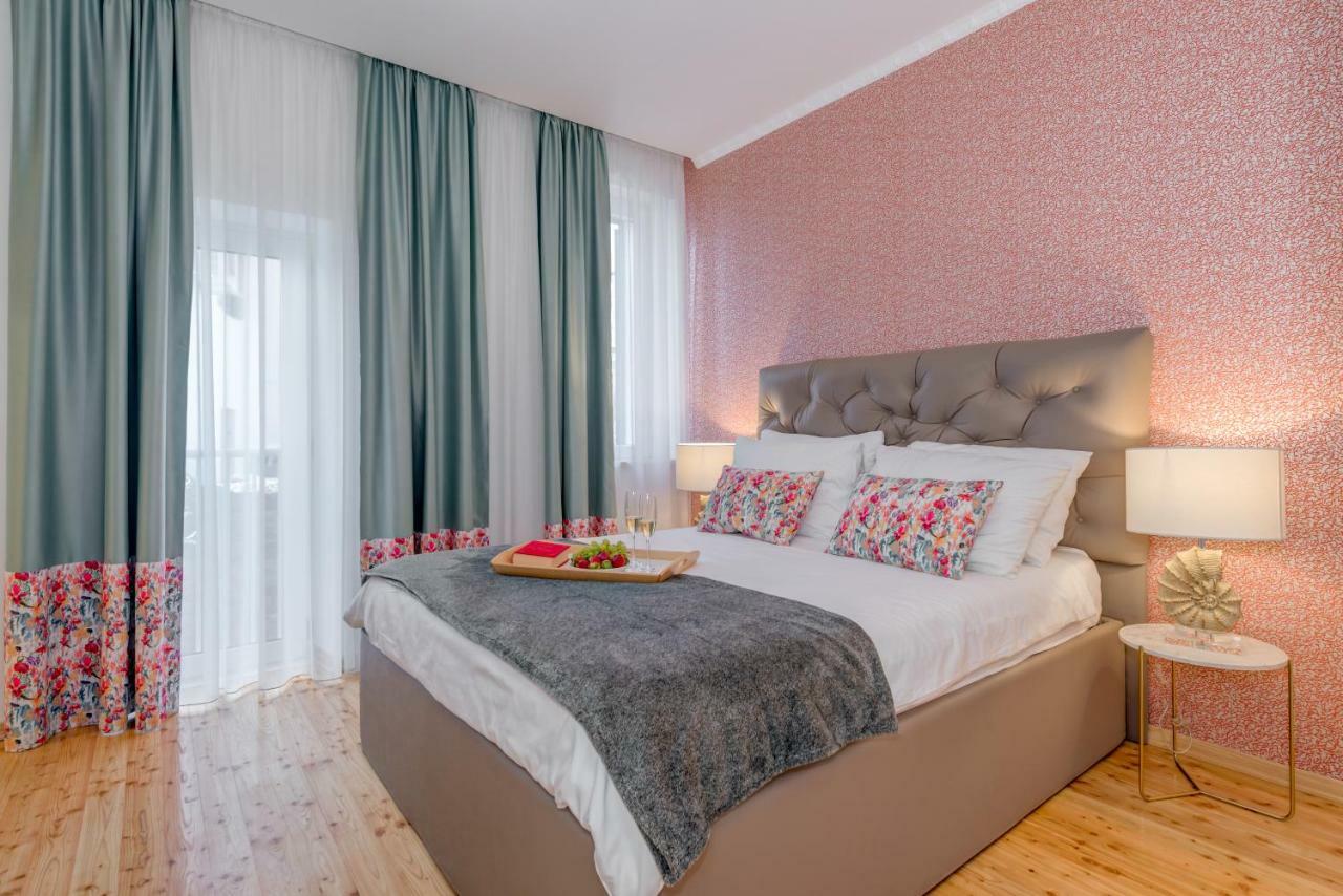 Deluxe Rooms Tramonto สปลิท ภายนอก รูปภาพ