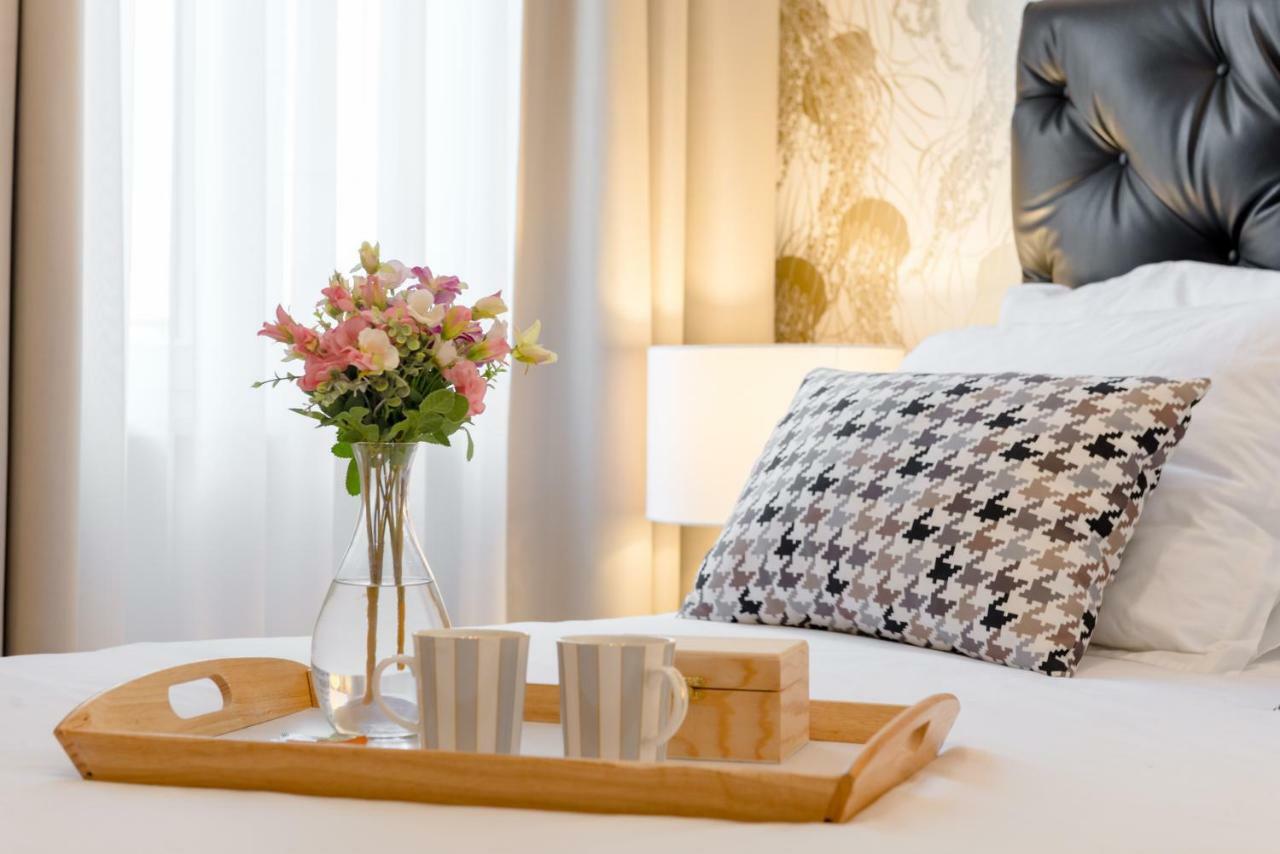 Deluxe Rooms Tramonto สปลิท ภายนอก รูปภาพ